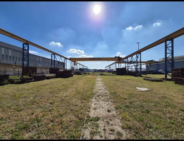 3,000M² INDUSTRIAL YARD TO LET IN ROODEKOP